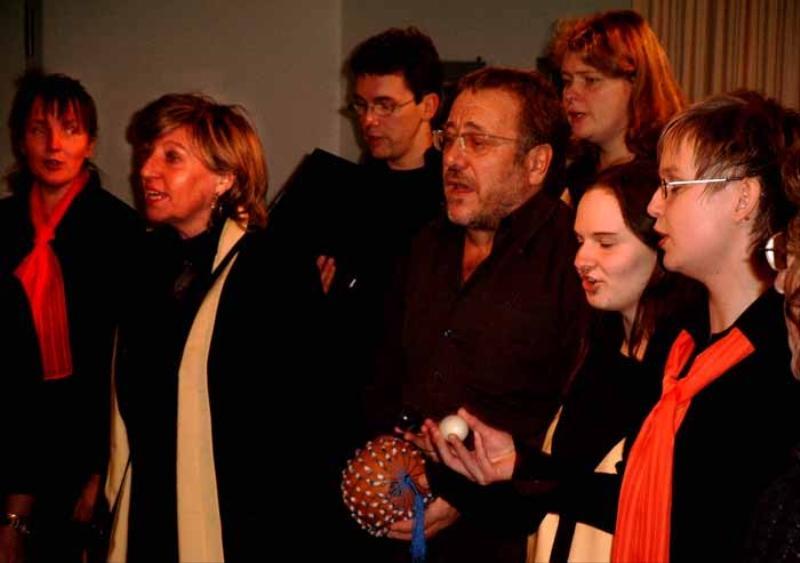 bigimg_57862-joyful-voices.jpg